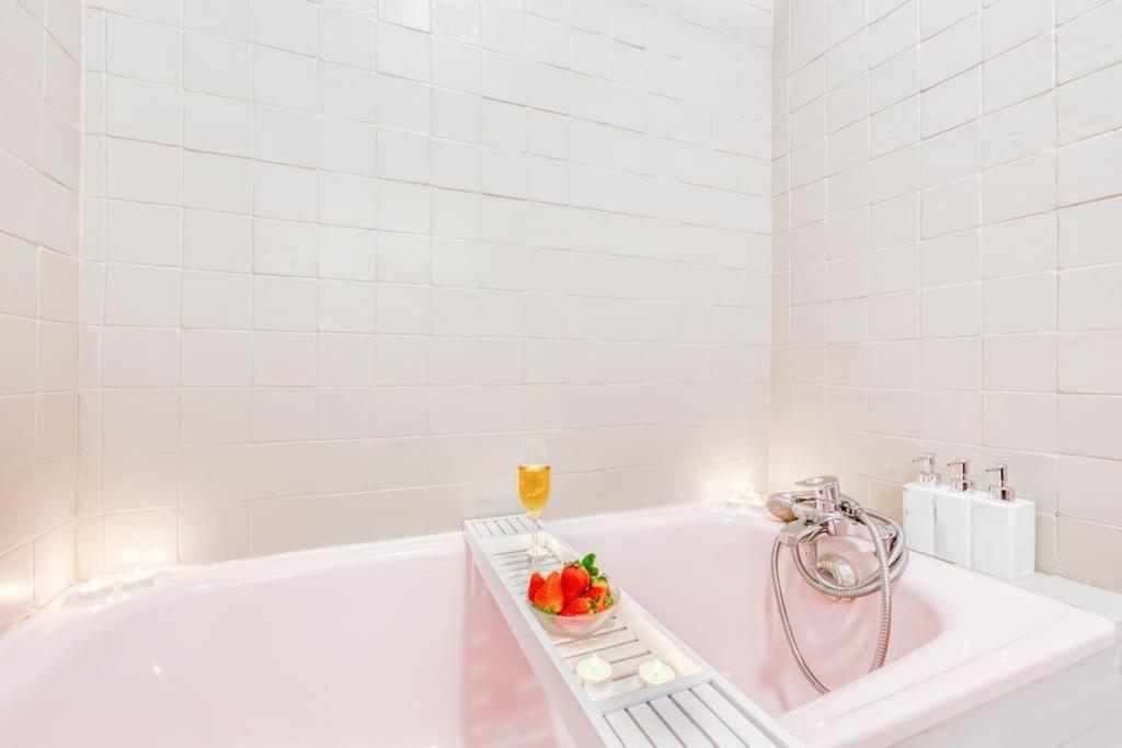 Le Lumineux 50 M² Gare/Chateau/Wifi/Netflix Versailles Exteriör bild