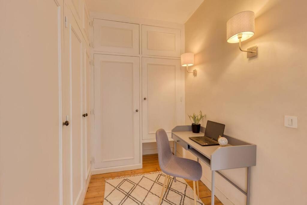 Le Lumineux 50 M² Gare/Chateau/Wifi/Netflix Versailles Exteriör bild